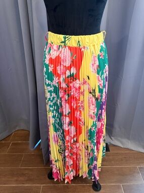 Floral Pleated Maxi Skirt - Multicolor. Fully lined. Could also be a tank dress